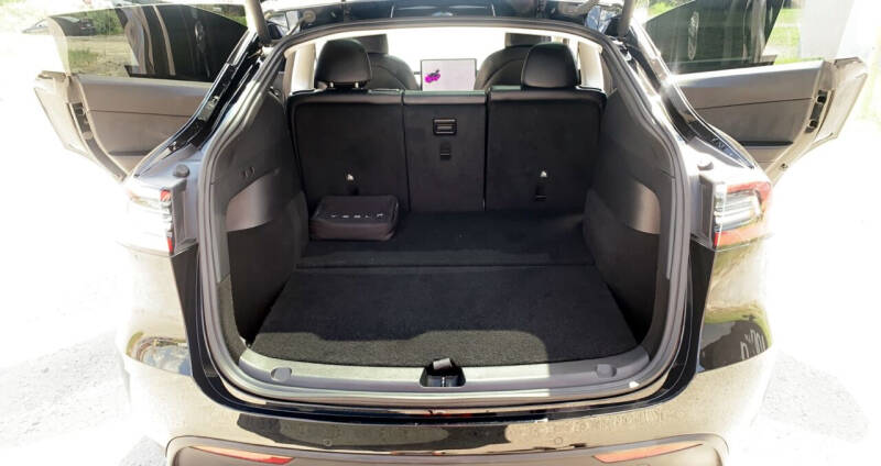 2021 Tesla Model Y Standard Range