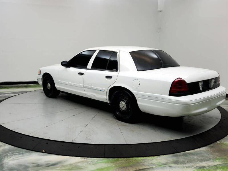 2011 Ford Crown Victoria