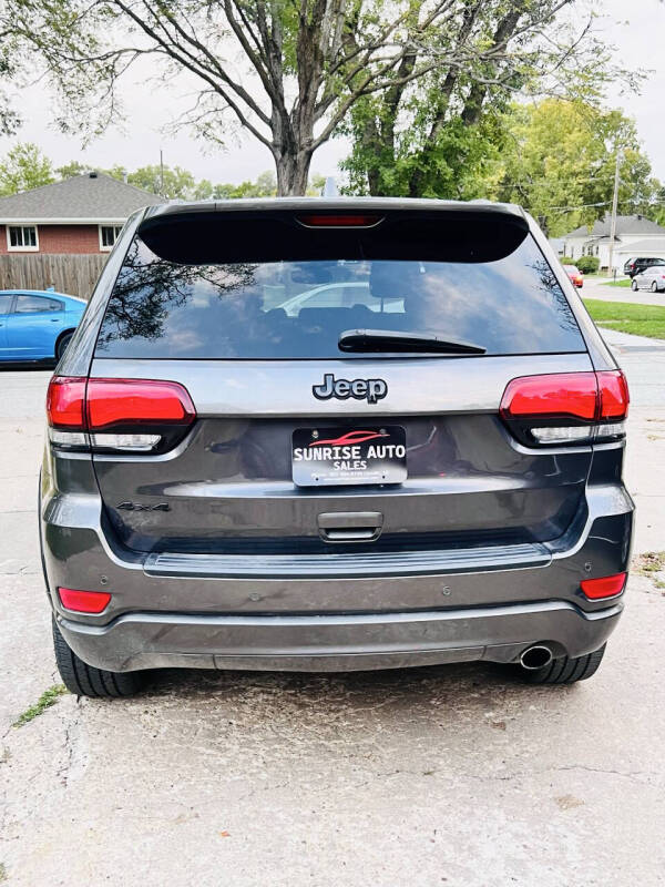 2018 Jeep Grand Cherokee Laredo E