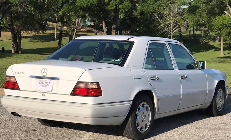 1994 Mercedes-Benz E-Class E 320