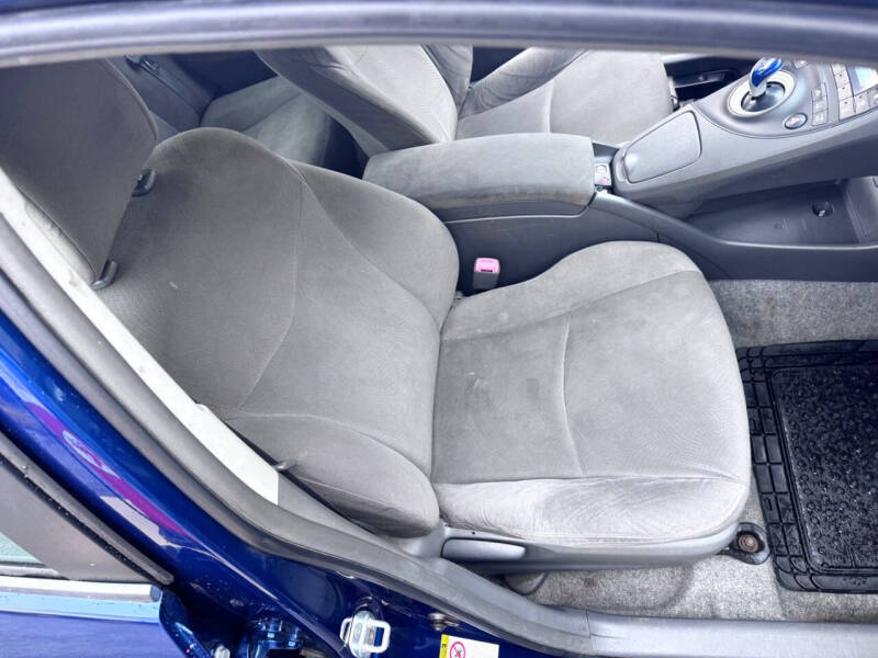 2011 Toyota Prius Two