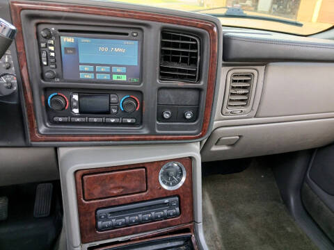 2005 Cadillac Escalade