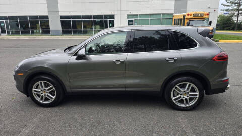 2016 Porsche Cayenne S