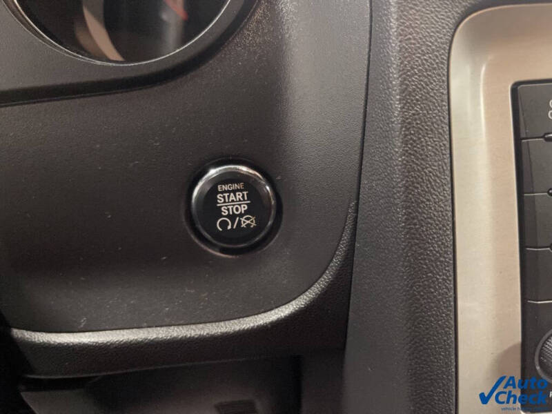 2014 Dodge Challenger SRT8