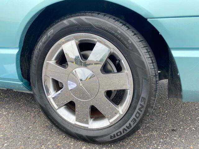 2002 Ford Thunderbird Deluxe