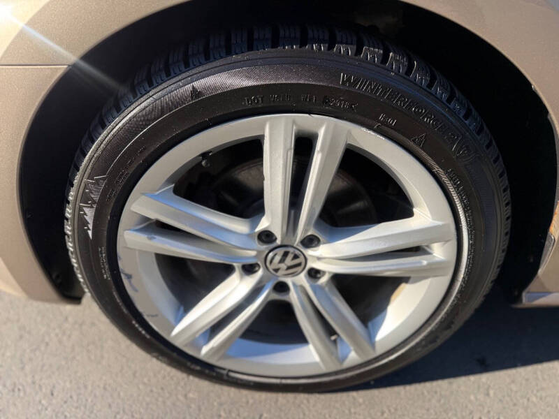 2015 Volkswagen Passat 2.0L TDI SEL Premium