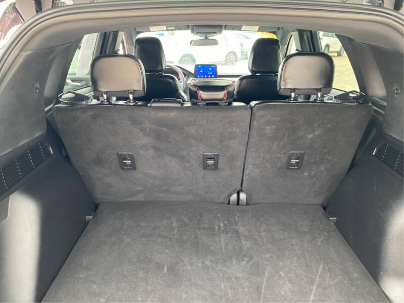 2025 Ford Escape ST-Line