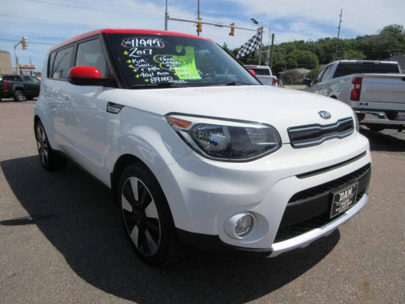 2017 Kia Soul +