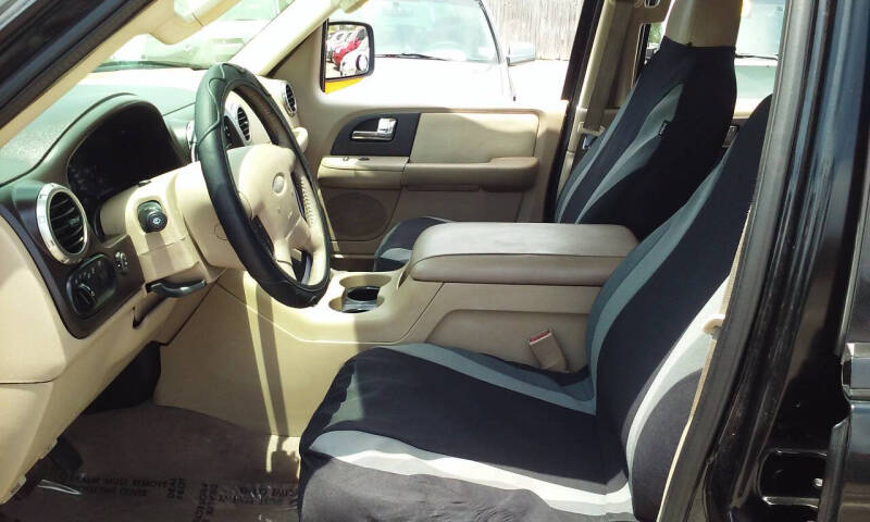 2004 Ford Expedition Eddie Bauer