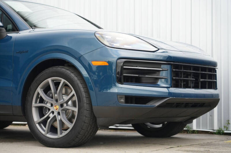 2024 Porsche Cayenne E-Hybrid