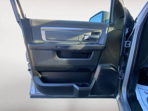 2024 RAM 1500 Classic SLT