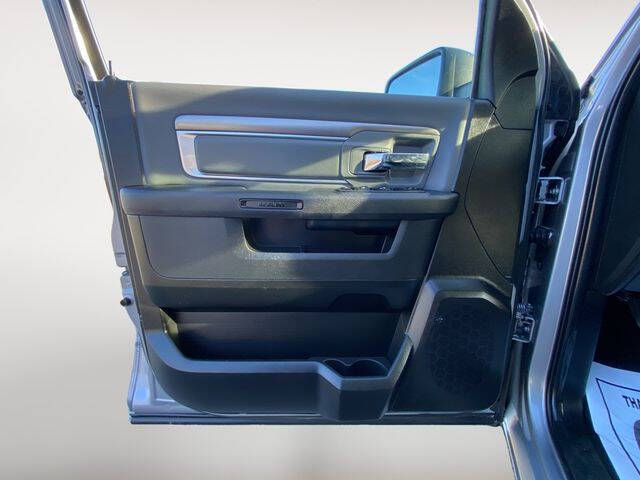 2024 RAM 1500 Classic SLT