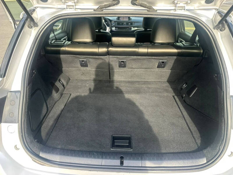 2013 Lexus CT 200h