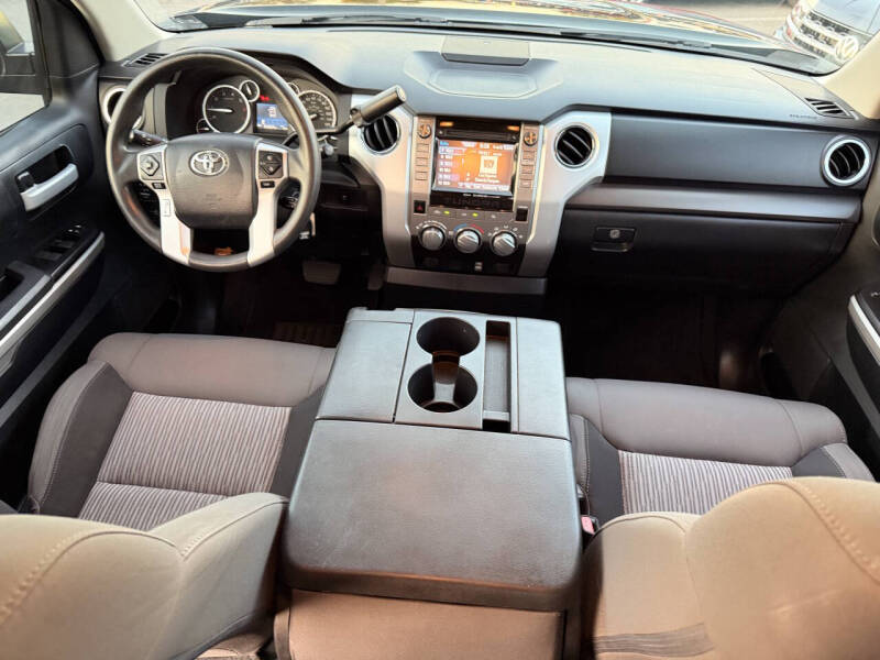 2016 Toyota Tundra SR5