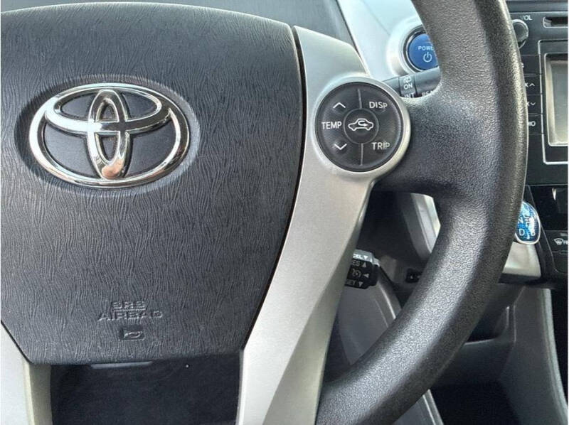 2012 Toyota Prius v