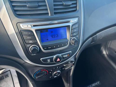 2014 Hyundai Accent GS