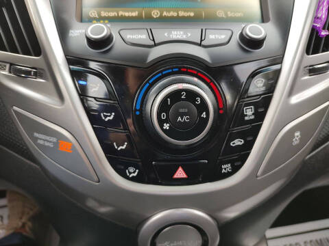 2016 Hyundai Veloster