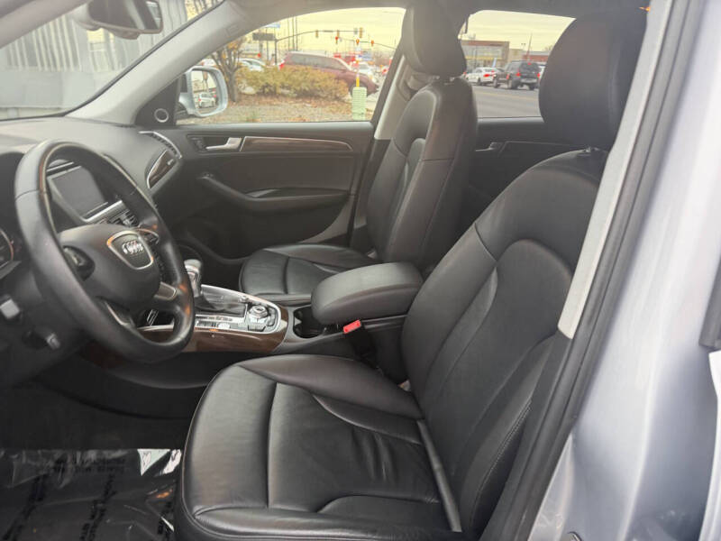 2016 Audi Q5 2.0T quattro Premium Plus