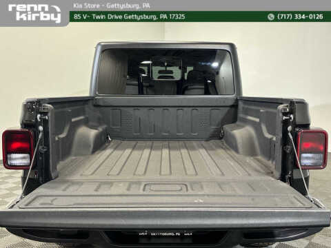 2022 Jeep Gladiator Willys