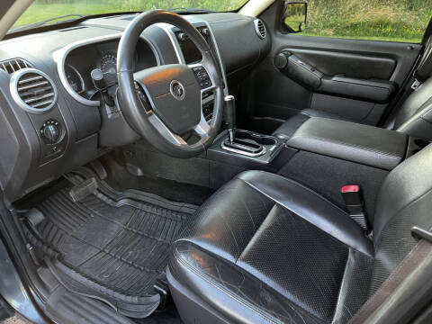 2010 Mercury Mountaineer Premier
