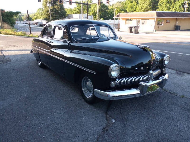 1949 Mercury Model 8