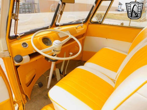1975 Volkswagen Type 2