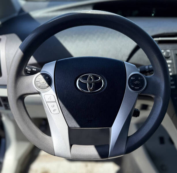 2010 Toyota Prius I