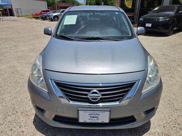 2014 Nissan Versa 1.6 SV
