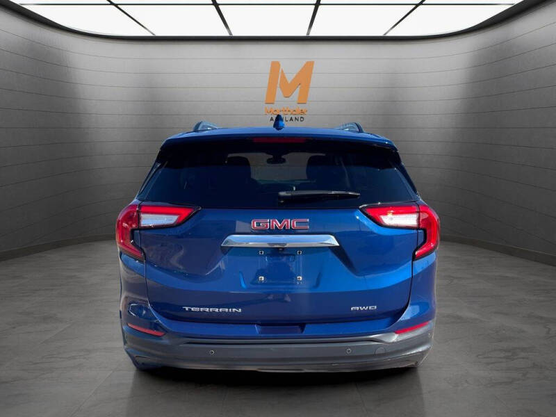 2022 GMC Terrain SLE