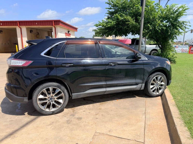 2017 Ford Edge Titanium