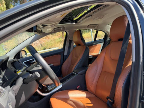 2012 Volvo S60 T5