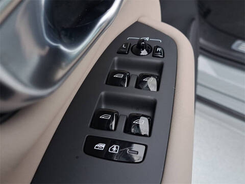 2026 Volvo XC90 B6 Plus 7P