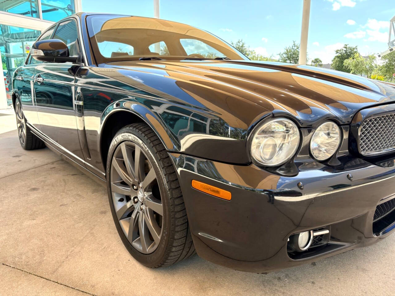 2008 Jaguar XJ-Series 17