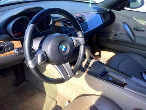2005 BMW Z4 2.5i