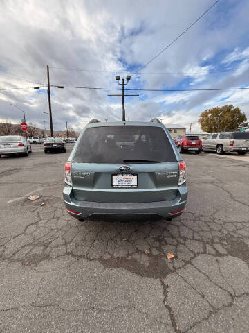 2011 Subaru Forester 2.5X Premium
