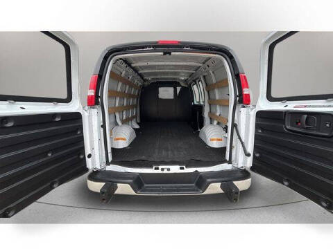2024 GMC Savana 2500