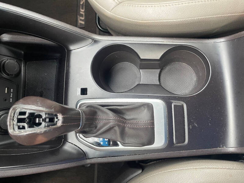 2015 Hyundai Tucson SE