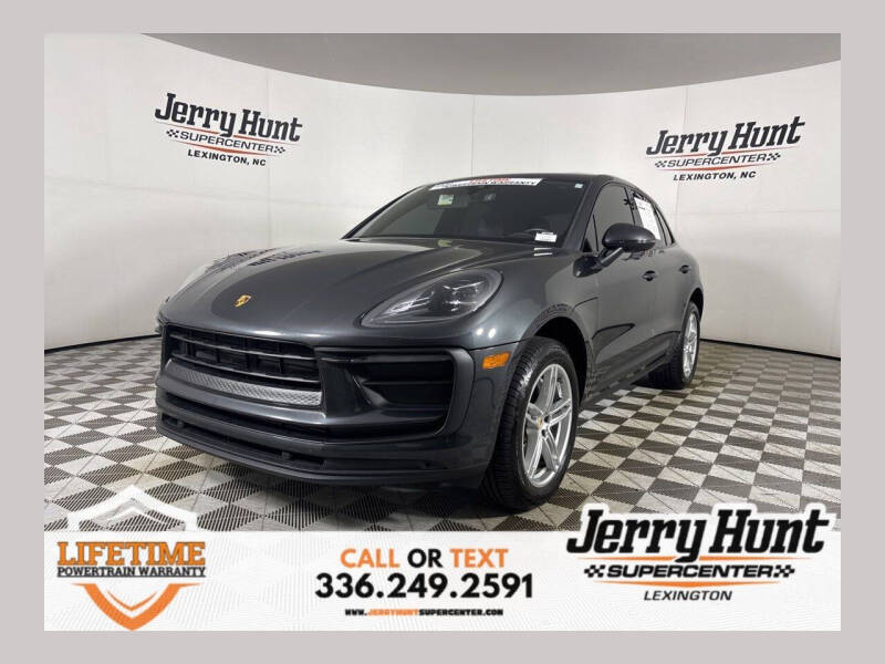 2022 Porsche Macan
