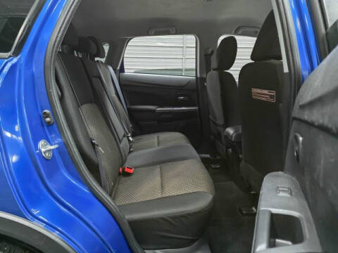 2016 Mitsubishi Outlander Sport ES