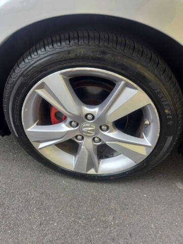 2013 Acura ILX 2.0L w/Tech