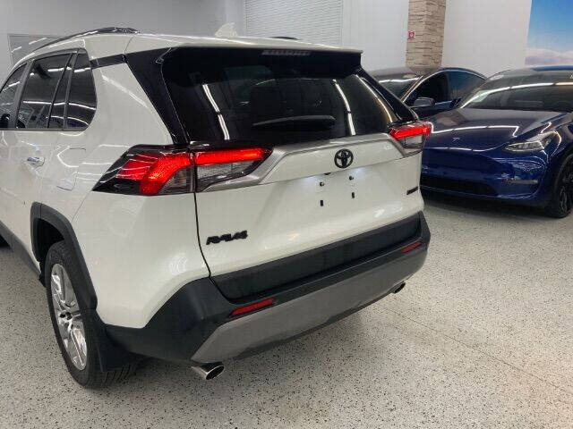 2020 Toyota RAV4 Limited