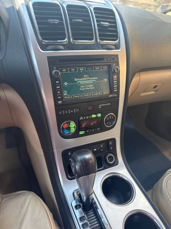 2010 GMC Acadia SLT-2