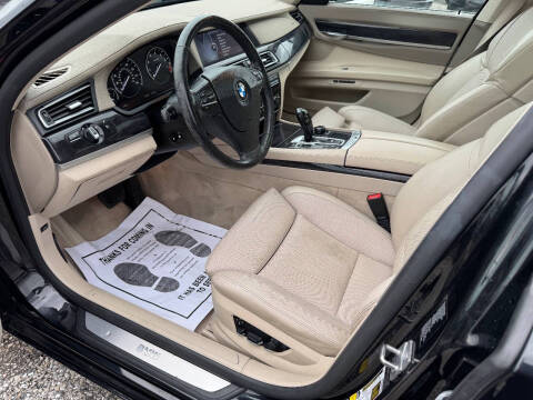 2010 BMW 7 Series 750Li xDrive