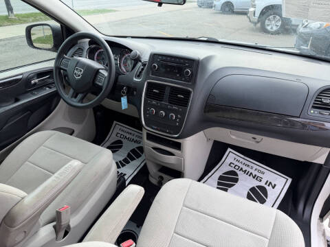 2013 Dodge Grand Caravan American Value Package