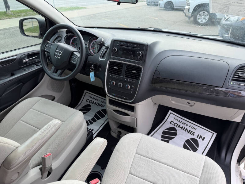2013 Dodge Grand Caravan American Value Package