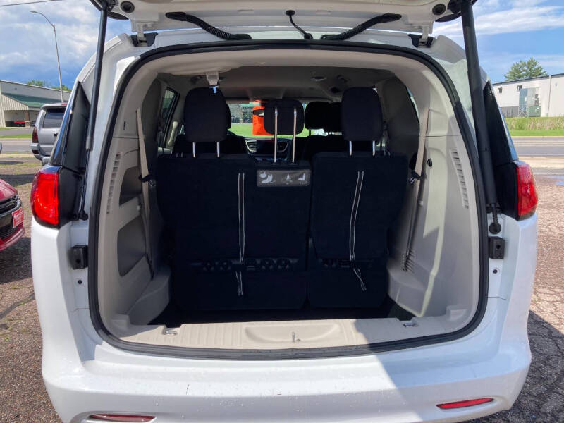 2017 Chrysler Pacifica Touring