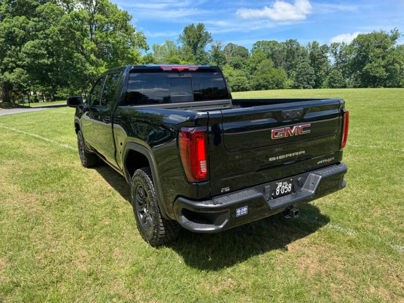 Image 10 of 2024 GMC Sierra 1500 AT4X