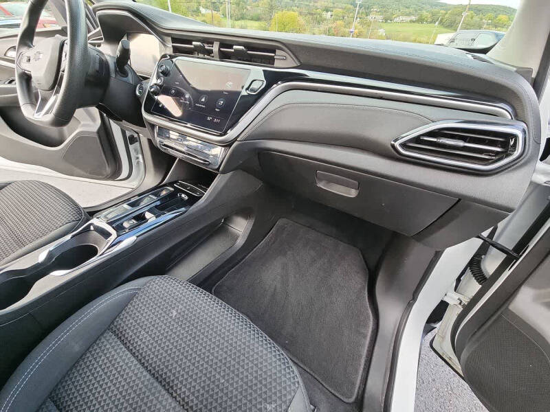 2023 Chevrolet Bolt EUV LT