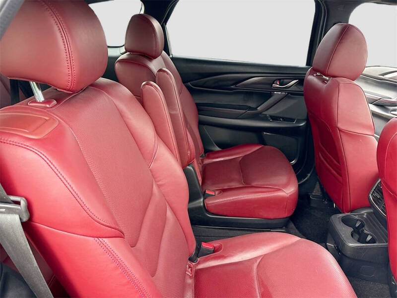 2023 Mazda CX-9 Carbon Edition