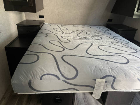 2023 Starcraft RV 242 RL 28ft Camping Trailer